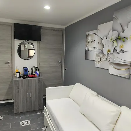 Diamond House Apartment